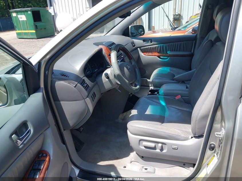 2005 Toyota Sienna VIN 5TDZA22C45S241734 IAAI salvage auction — SIDE, Clear (Virginia), sold $1,150 on 2026-07-19 (photo 5)