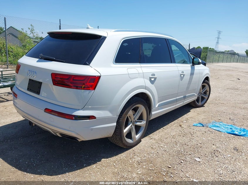 2019 Audi Q7 VIN WA1VAAF71KD005419 IAAI salvage auction — FRONT END, Clear (Wisconsin), sold $50 on 2026-07-28 (photo 4)