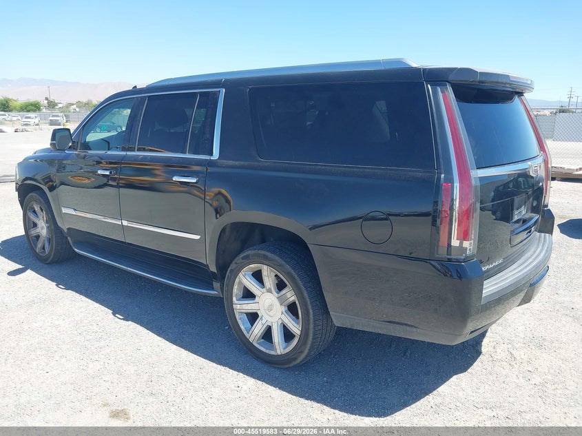 2017 Cadillac Escalade VIN 1GYS3HKJ6HR265916 IAAI salvage auction — FRONT END, Salvage (California), sold $8,800 on 2026-07-09 (photo 3)