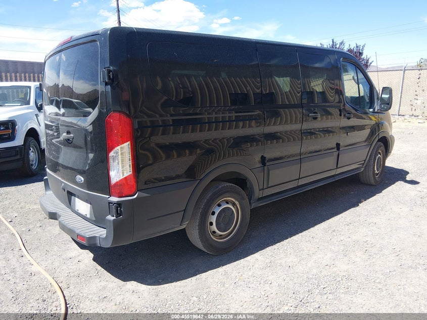 2019 Ford Transit 150 VIN 1FMZK1ZM1KKB40333 IAAI salvage auction — NORMAL WEAR, Sf97 (Nevada), sold $7,850 on 2026-07-30 (photo 4)