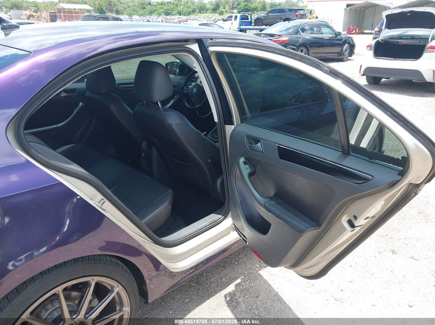 2013 Volkswagen Jetta VIN 3VWDX7AJ4DM295861 IAAI salvage auction — LEFT REAR, Salvage Title, sold $1,100 on 2026-08-02 (photo 8)