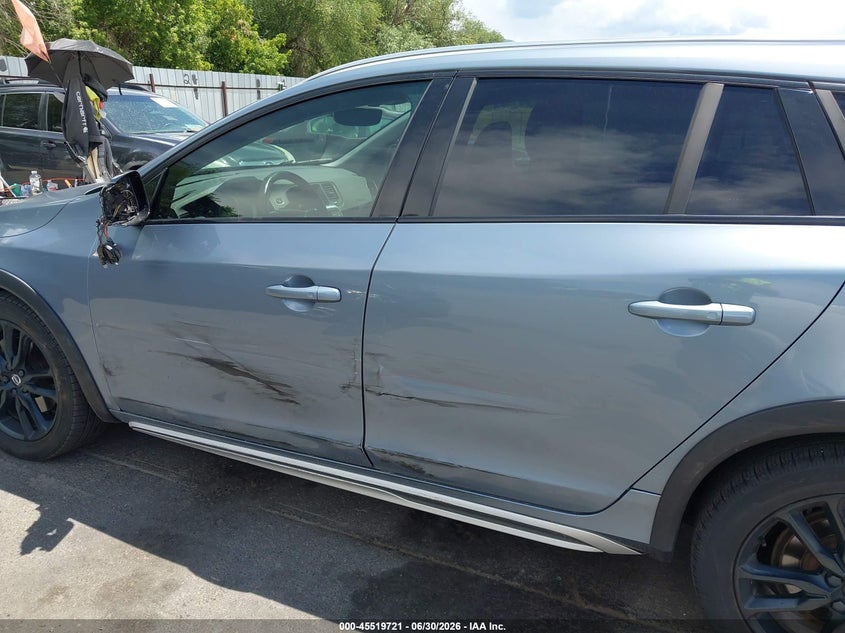 2018 Volvo V60 cross country VIN YV440MWK2J2056378 IAAI salvage auction — LEFT SIDE, Salvage Title, sold $2,500 on 2026-07-23 (photo 6)