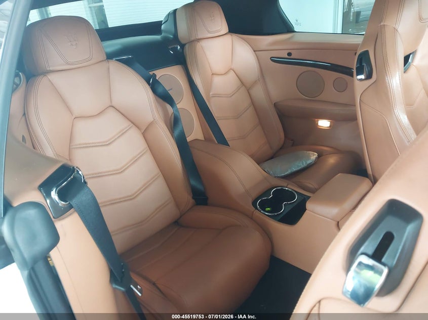 2015 Maserati Granturismo VIN ZAM45VMA2F0147914 IAAI salvage auction — RIGHT SIDE, Rebuildable (Florida), sold $8,300 on 2026-07-29 (photo 8)