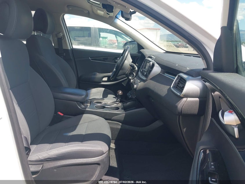 2016 Kia Sorento VIN 5XYPGDA37GG059934 IAAI salvage auction — NORMAL WEAR, Clear (Washington), sold $1,050 on 2026-07-28 (photo 5)