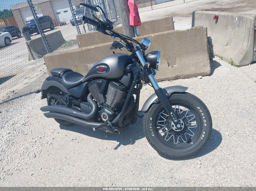 2015 Victory Gunner VIN 5VPLB36N1F3030631 IAAI salvage auction — RIGHT SIDE, Clear (Wisconsin), sold $1,750 on 2026-07-15 (photo 1)