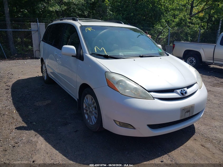 2008 Toyota Sienna VIN 5TDZK22C78S196788 IAAI salvage auction — NORMAL WEAR, Clear (Virginia), sold $1,725 on 2026-07-08 (photo 1)