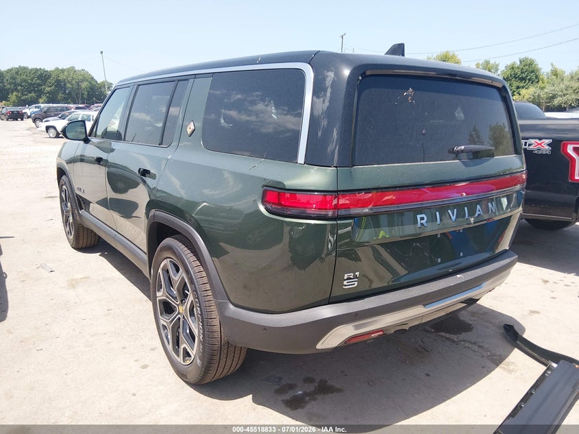 2026 Rivian R1s VIN 7PDSGCBA0TN093744 IAAI salvage auction — RIGHT SIDE, Salvage (Ohio), sold $30,250 on 2026-07-23 (photo 3)
