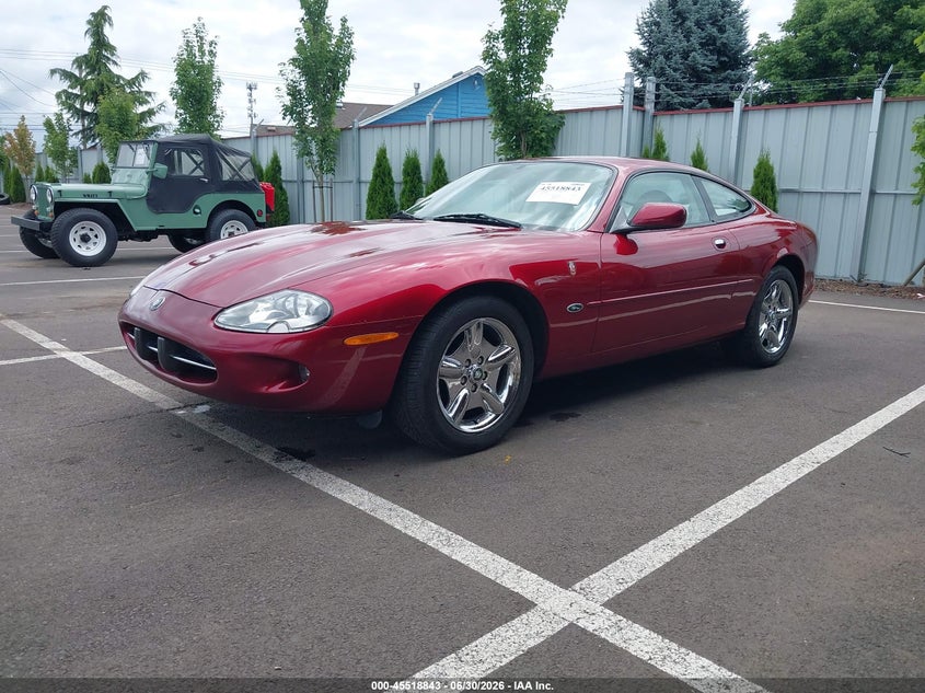 1998 Jaguar Xk series VIN SAJGX5240WC020779 IAAI salvage auction — REAR END, Clear (Oregon), sold $2,000 on 2026-07-07 (photo 2)
