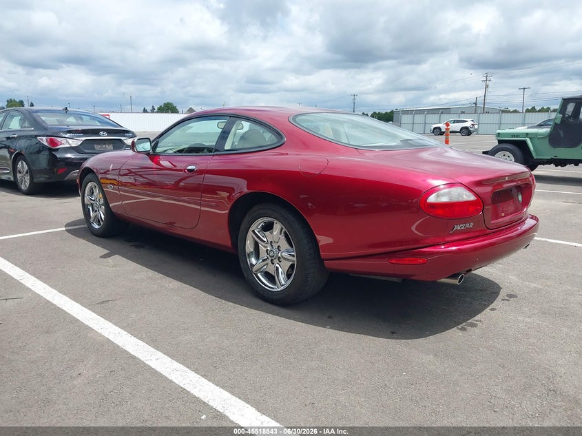 1998 Jaguar Xk series VIN SAJGX5240WC020779 IAAI salvage auction — REAR END, Clear (Oregon), sold $2,000 on 2026-07-07 (photo 3)