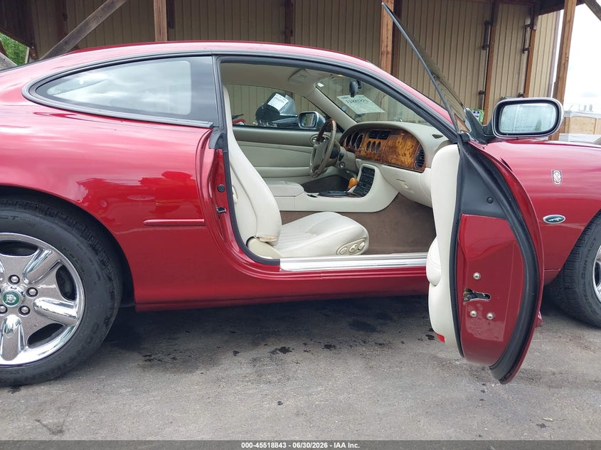 1998 Jaguar Xk series VIN SAJGX5240WC020779 IAAI salvage auction — REAR END, Clear (Oregon), sold $2,000 on 2026-07-07 (photo 5)