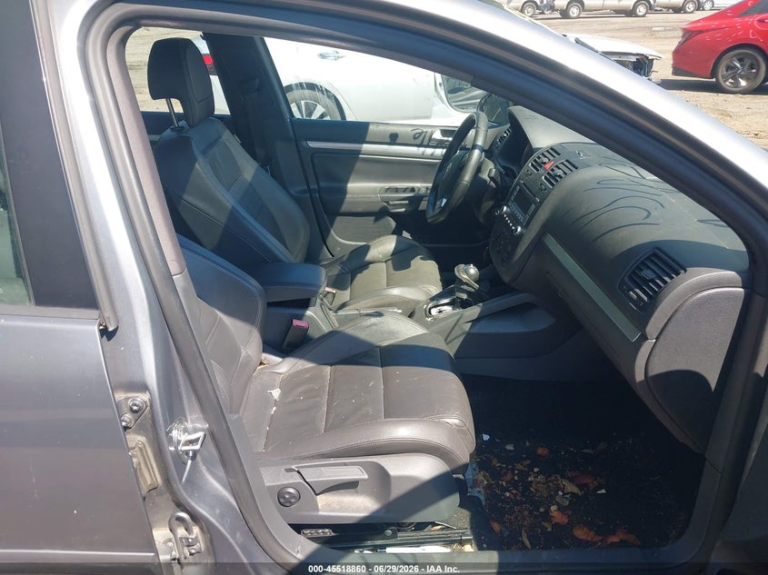 2009 Volkswagen Gti VIN WVWHV71K99W140037 IAAI salvage auction — NORMAL WEAR, Clear (District Of Columbia), sold $400 on 2026-07-29 (photo 5)