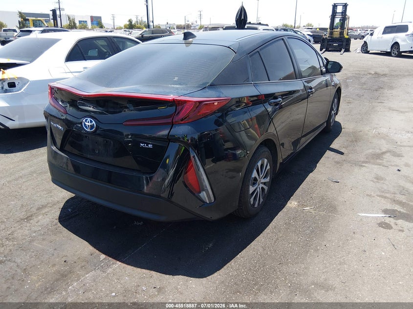 2021 Toyota Prius VIN JTDKAMFP6M3167565 IAAI salvage auction — FRONT END, Salvage Title, sold $4,850 on 2026-07-31 (photo 4)