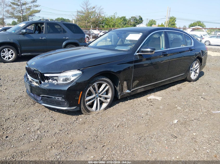 2016 BMW 7er VIN WBA7F2C58GG421060 IAAI salvage auction — FRONT END, Wait Title, sold $5,100 on 2026-08-06 (photo 2)