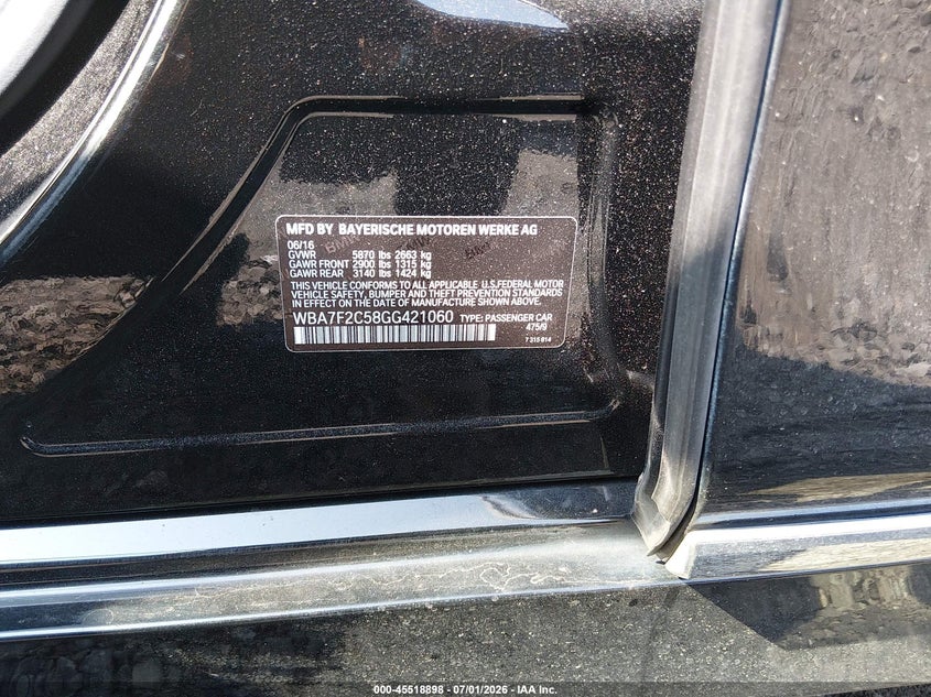 2016 BMW 7er VIN WBA7F2C58GG421060 IAAI salvage auction — FRONT END, Wait Title, sold $5,100 on 2026-08-06 (photo 9)