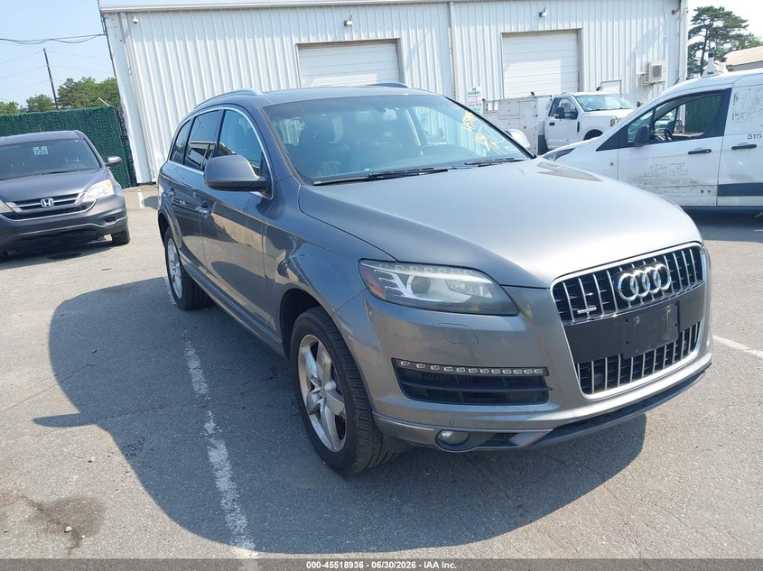 2014 Audi Q7 VIN WA1LMAFE2ED014678 IAAI salvage auction — NORMAL WEAR, Clear (New Hampshire), sold $2,900 on 2026-07-14 (photo 1)