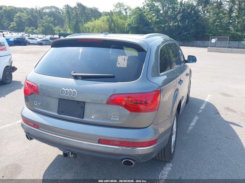 2014 Audi Q7 VIN WA1LMAFE2ED014678 IAAI salvage auction — NORMAL WEAR, Clear (New Hampshire), sold $2,900 on 2026-07-14 (photo 4)