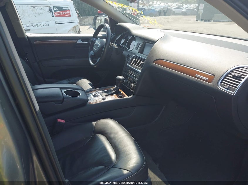 2014 Audi Q7 VIN WA1LMAFE2ED014678 IAAI salvage auction — NORMAL WEAR, Clear (New Hampshire), sold $2,900 on 2026-07-14 (photo 5)