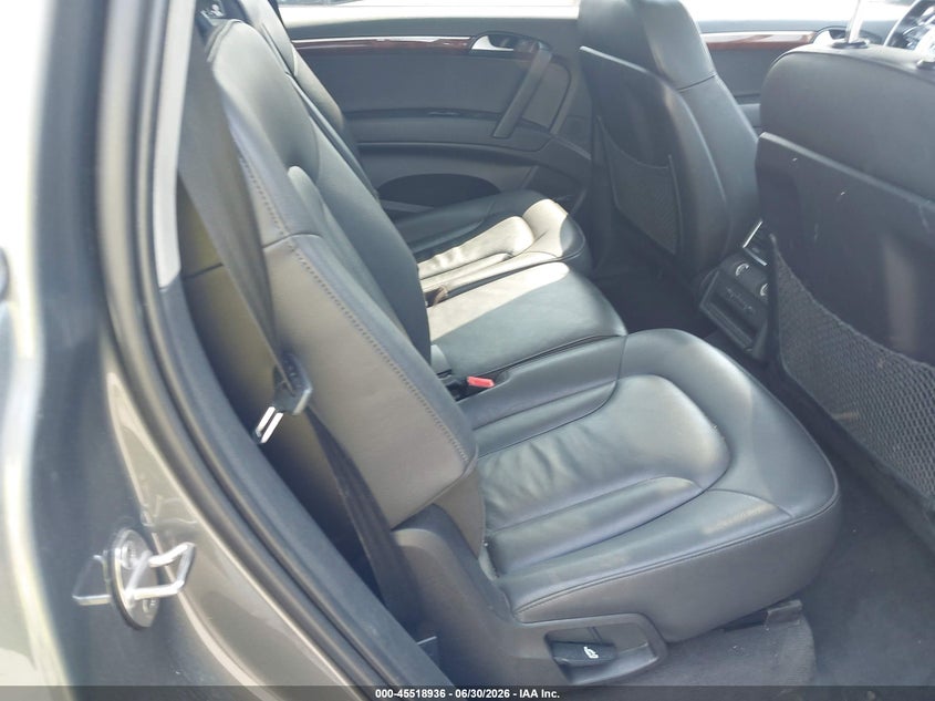 2014 Audi Q7 VIN WA1LMAFE2ED014678 IAAI salvage auction — NORMAL WEAR, Clear (New Hampshire), sold $2,900 on 2026-07-14 (photo 8)