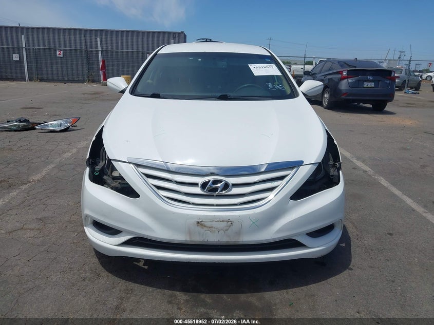 2012 Hyundai Sonata VIN 5NPEB4ACXCH495332 IAAI salvage auction — FRONT END, Salvage Title, sold $600 on 2026-07-22 (photo 6)