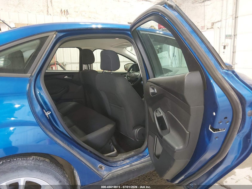 2018 Ford Focus VIN 1FADP3F29JL329101 IAAI salvage auction — NORMAL WEAR, Sf97 (Alaska), sold $9,900 on 2026-08-04 (photo 8)