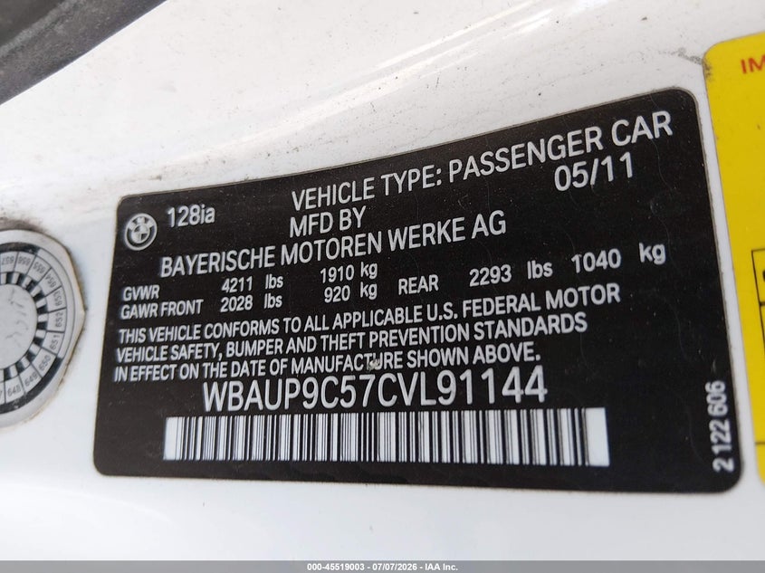 2012 BMW 1er VIN WBAUP9C57CVL91144 IAAI salvage auction — NORMAL WEAR, Original (Texas), sold $400 on 2026-07-28 (photo 9)
