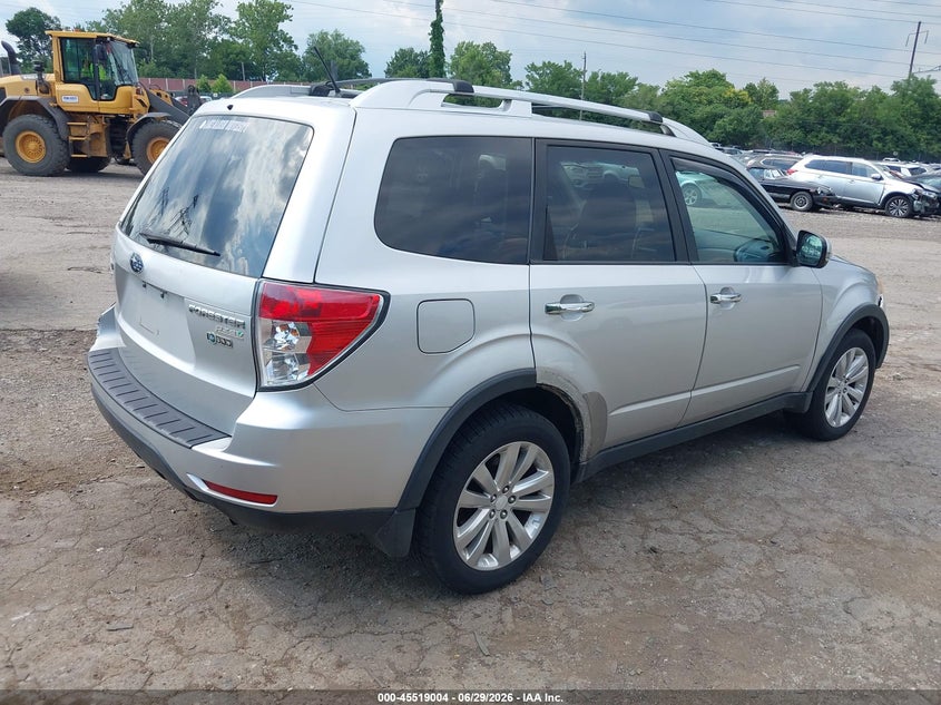 2011 Subaru Forester VIN JF2SHAHC3BH726933 IAAI salvage auction — NORMAL WEAR, Clear (Pennsylvania), sold $475 on 2026-07-31 (photo 4)
