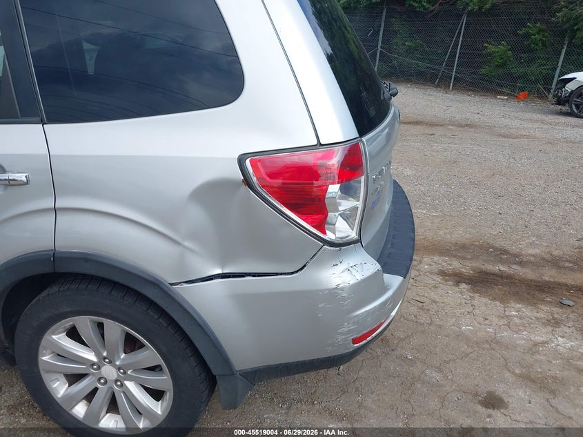 2011 Subaru Forester VIN JF2SHAHC3BH726933 IAAI salvage auction — NORMAL WEAR, Clear (Pennsylvania), sold $475 on 2026-07-31 (photo 6)