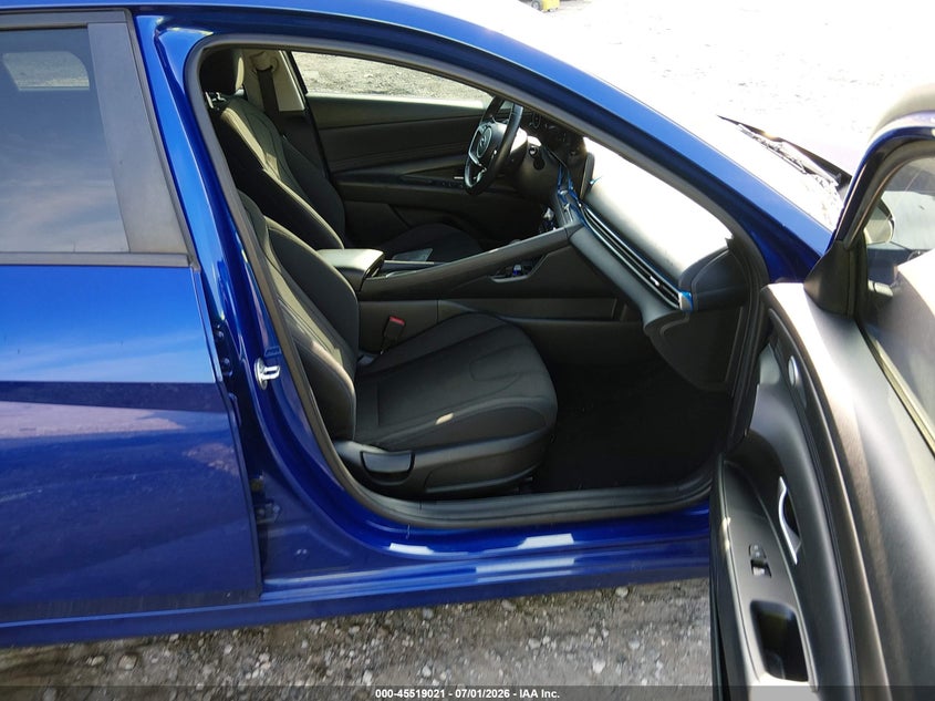 2023 Hyundai Elantra VIN 5NPLS4AG6PH101096 IAAI salvage auction — FRONT & REAR, Salvage Title, sold $4,700 on 2026-07-31 (photo 5)