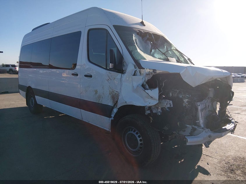 2026 Mercedes-benz Sprinter VIN W1Z4KGHY2TT611351 IAAI salvage auction — ENGINE DAMAGE, Enterprise Vehicles Clear Only (California), sold $14,200 on 2026-07-30 (photo 1)
