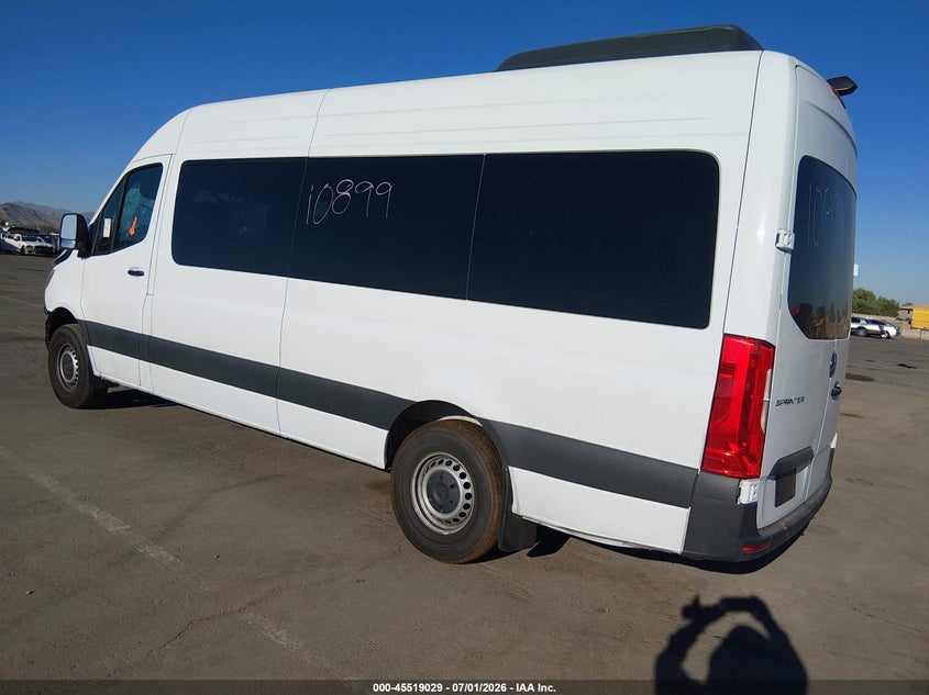 2026 Mercedes-benz Sprinter VIN W1Z4KGHY2TT611351 IAAI salvage auction — ENGINE DAMAGE, Enterprise Vehicles Clear Only (California), sold $14,200 on 2026-07-30 (photo 3)