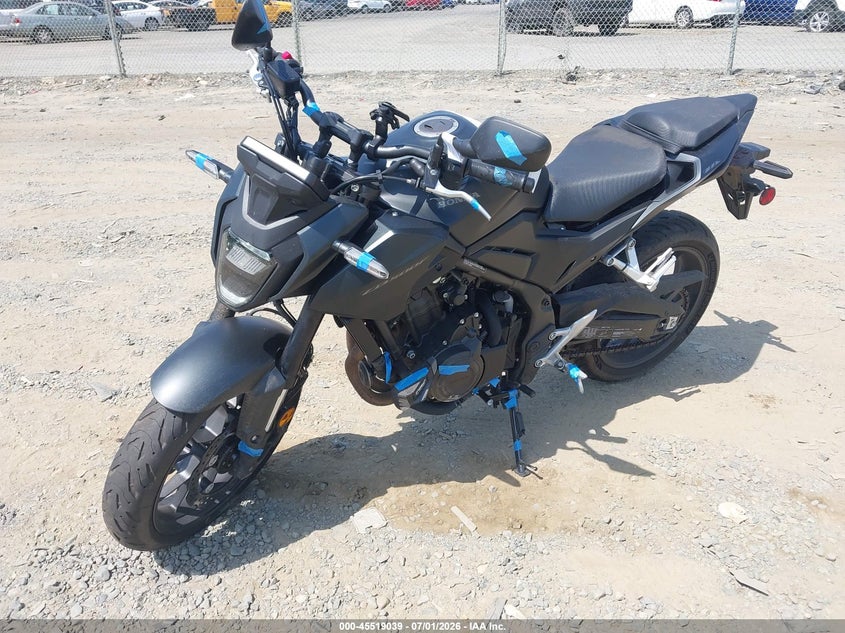 2025 Honda Cb VIN MLHPC7159S5100948 IAAI salvage auction — ALL OVER, Salvage Title, sold $1,600 on 2026-07-22 (photo 2)