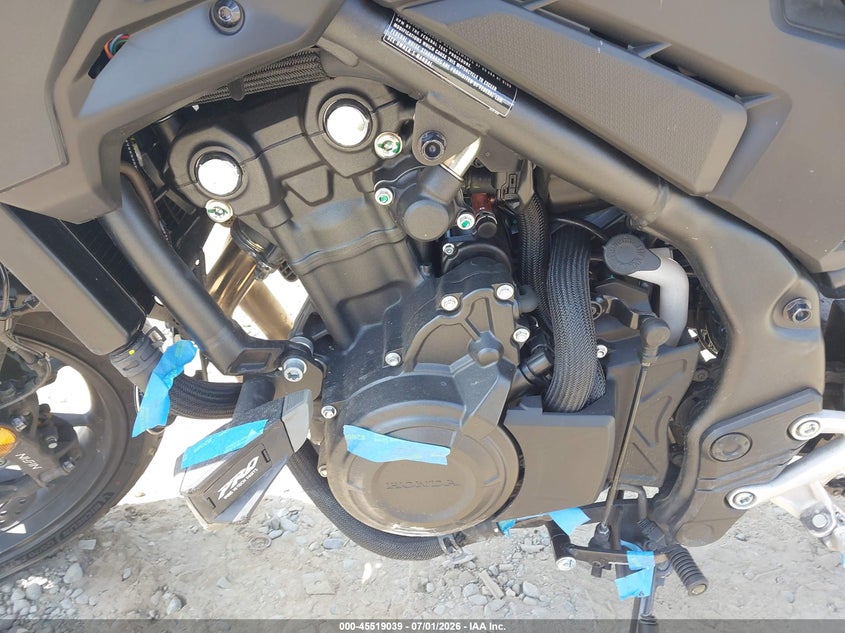 2025 Honda Cb VIN MLHPC7159S5100948 IAAI salvage auction — ALL OVER, Salvage Title, sold $1,600 on 2026-07-22 (photo 9)
