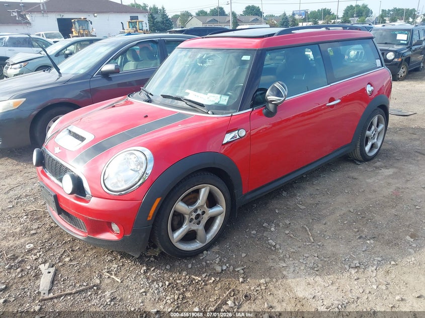 2010 Mini Clubman VIN WMWMM3C59ATP76414 IAAI salvage auction — UNKNOWN, Mv-907A (New York), sold $300 on 2026-07-22 (photo 2)