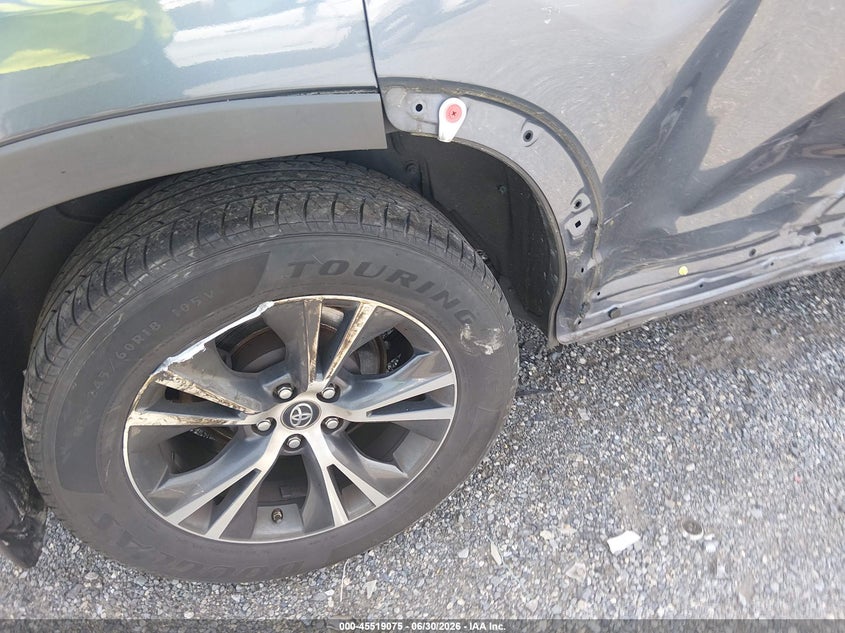 2019 Toyota Highlander VIN 5TDBZRFH7KS931191 IAAI salvage auction — SIDE, Salvage Title, sold $3,800 on 2026-07-30 (photo 6)
