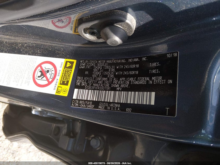 2019 Toyota Highlander VIN 5TDBZRFH7KS931191 IAAI salvage auction — SIDE, Salvage Title, sold $3,800 on 2026-07-30 (photo 9)