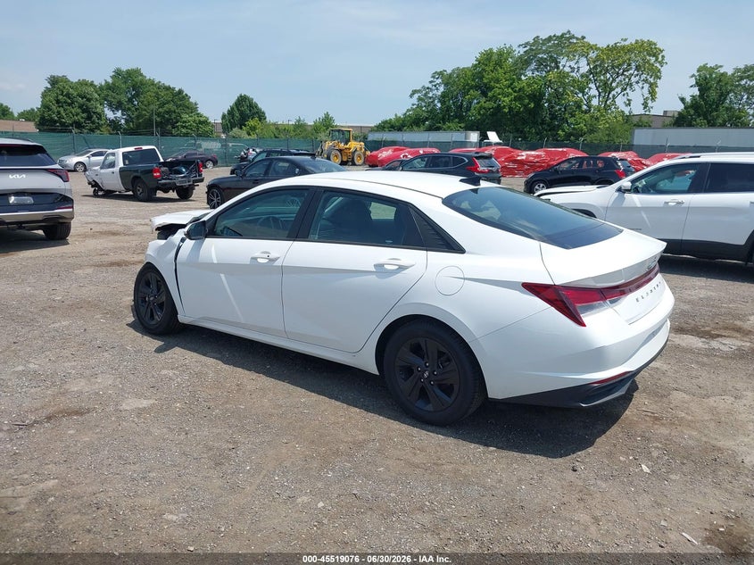 2022 Hyundai Elantra VIN 5NPLS4AG0NH077939 IAAI salvage auction — FRONT END, Salvage Title, sold $3,500 on 2026-08-21 (photo 3)