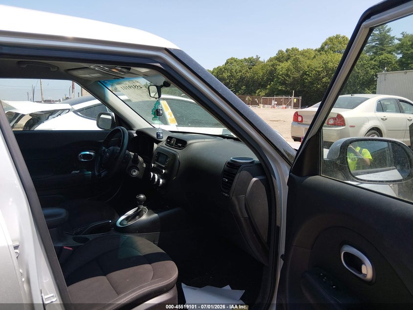 2016 Kia Soul VIN KNDJN2A2XG7873712 IAAI salvage auction — LEFT FRONT, Clear (Massachusetts), sold $1,550 on 2026-07-16 (photo 5)