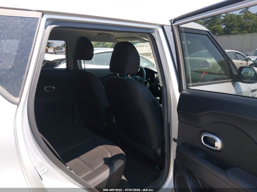 2016 Kia Soul VIN KNDJN2A2XG7873712 IAAI salvage auction — LEFT FRONT, Clear (Massachusetts), sold $1,550 on 2026-07-16 (photo 8)