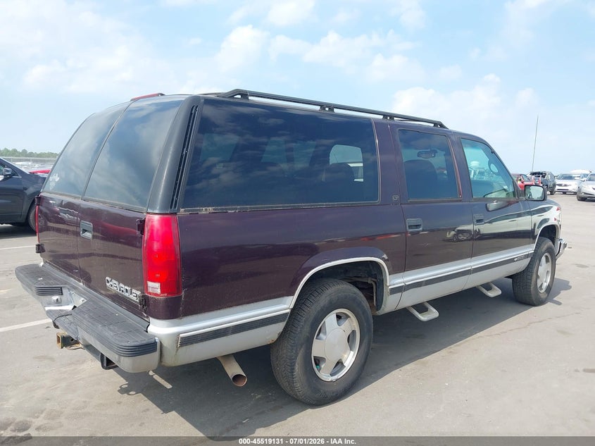 1997 Chevrolet Suburban 1500 VIN 1GNFK16R4VJ411801 IAAI salvage auction — NORMAL WEAR, Clear (North Carolina), sold $950 on 2026-07-08 (photo 4)