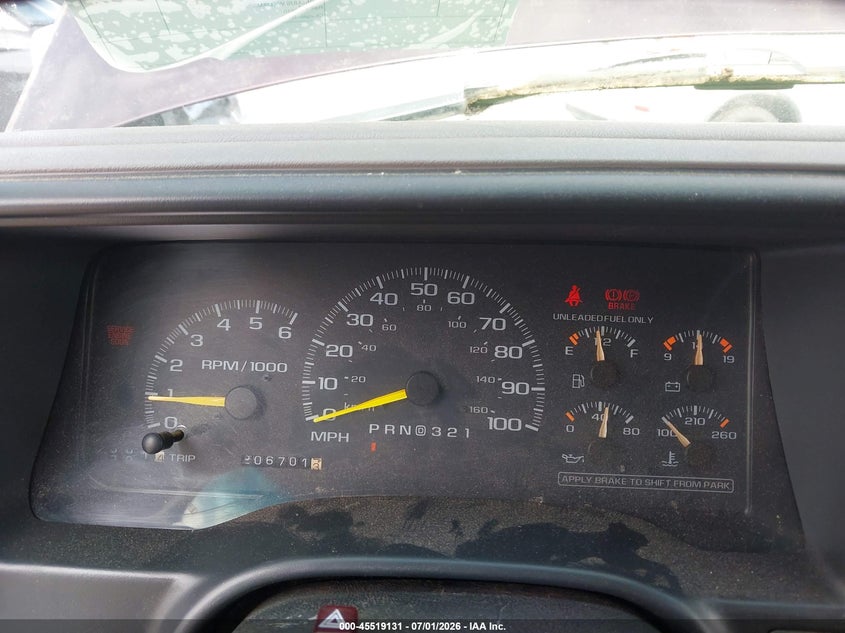 1997 Chevrolet Suburban 1500 VIN 1GNFK16R4VJ411801 IAAI salvage auction — NORMAL WEAR, Clear (North Carolina), sold $950 on 2026-07-08 (photo 7)