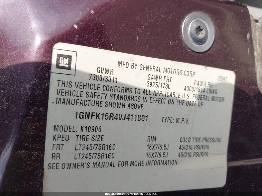 1997 Chevrolet Suburban 1500 VIN 1GNFK16R4VJ411801 IAAI salvage auction — NORMAL WEAR, Clear (North Carolina), sold $950 on 2026-07-08 (photo 9)