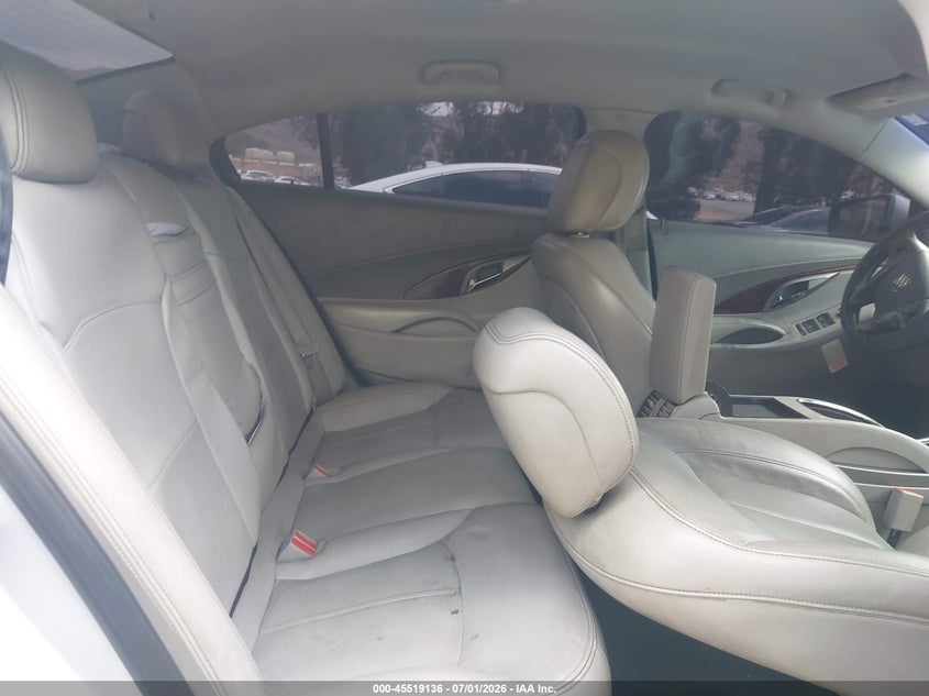 2010 Buick Lacrosse VIN 1G4GC5EG8AF138002 IAAI salvage auction — NORMAL WEAR, Clear - Dealer Only (California), sold $450 on 2026-07-21 (photo 8)