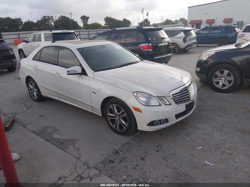 2011 Mercedes-benz E-class VIN WDDHF2EB3BA347106 IAAI salvage auction — NORMAL WEAR, Original (Texas), sold $1,950 on 2026-07-21 (photo 1)