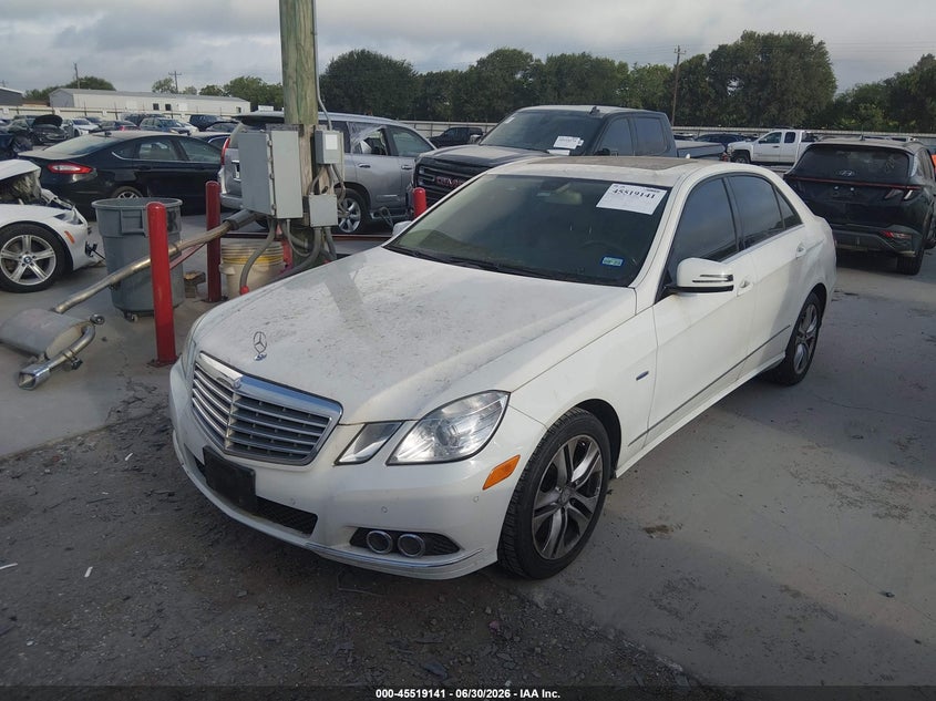 2011 Mercedes-benz E-class VIN WDDHF2EB3BA347106 IAAI salvage auction — NORMAL WEAR, Original (Texas), sold $1,950 on 2026-07-21 (photo 2)