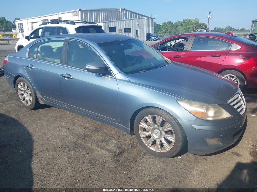 2009 Hyundai Genesis VIN KMHGC46E59U024456 IAAI salvage auction — NORMAL WEAR, Clear (North Carolina), sold $375 on 2026-07-16 (photo 1)