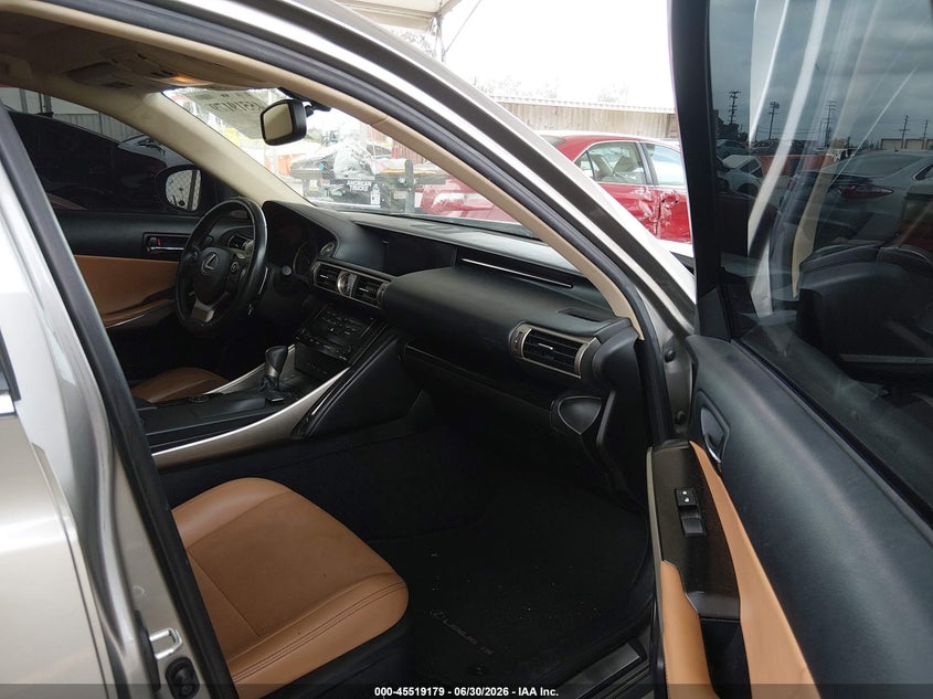 2014 Lexus Is VIN JTHBF1D27E5001891 IAAI salvage auction — RIGHT SIDE, Salvage (California), sold $1,050 on 2026-07-29 (photo 5)