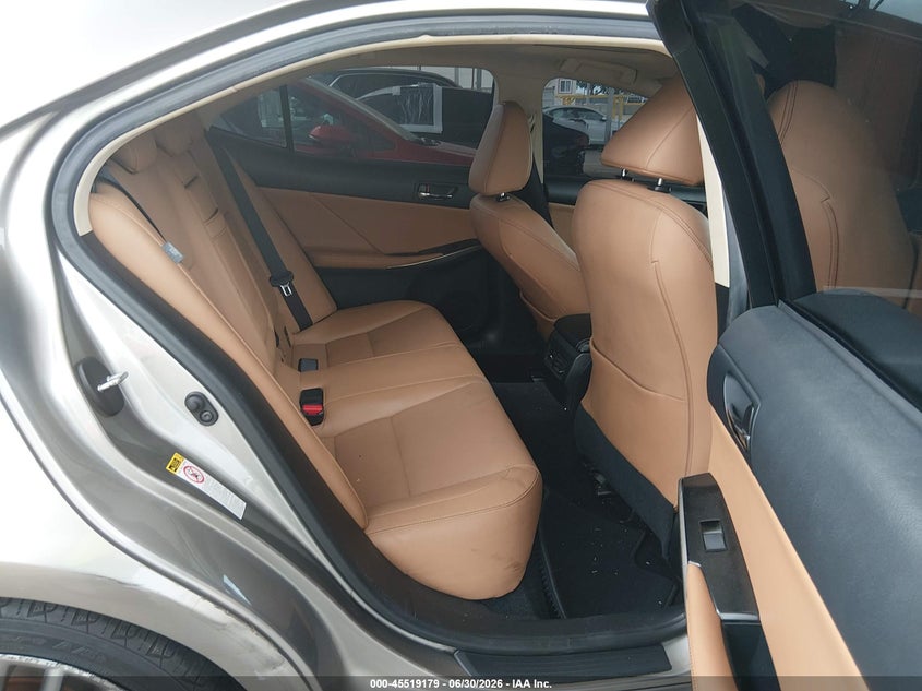 2014 Lexus Is VIN JTHBF1D27E5001891 IAAI salvage auction — RIGHT SIDE, Salvage (California), sold $1,050 on 2026-07-29 (photo 8)