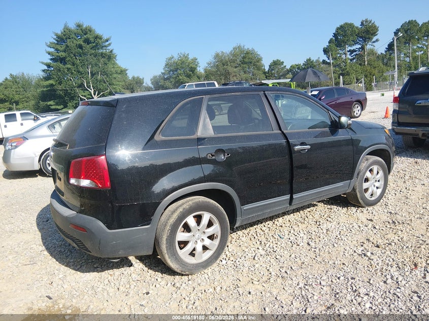 2013 Kia Sorento VIN 5XYKT3A18DG406178 IAAI salvage auction — UNKNOWN, Salvage (Texas), sold $400 on 2026-07-13 (photo 4)