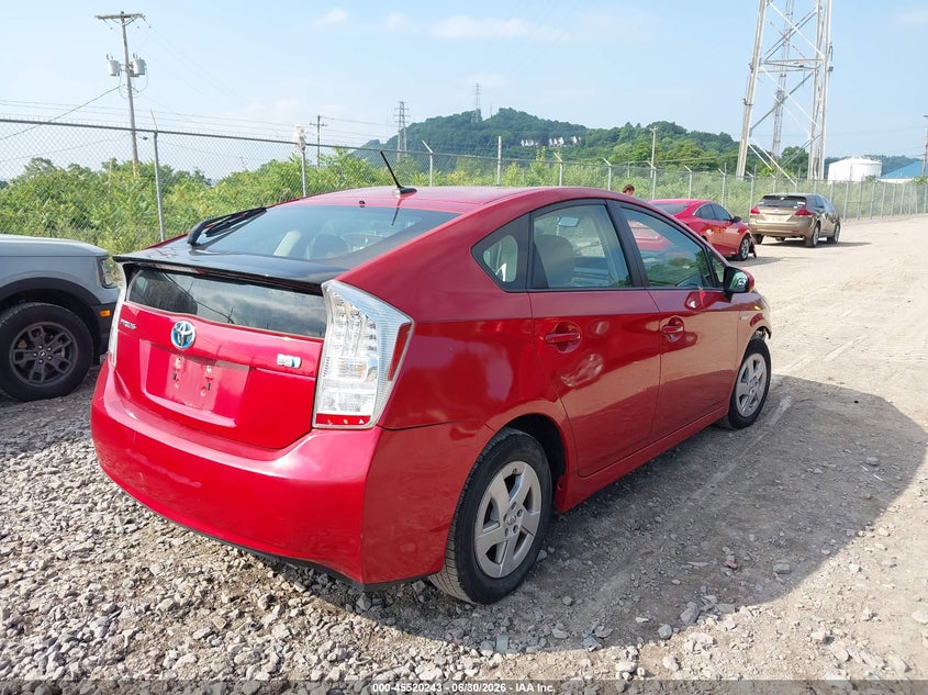 2011 Toyota Prius VIN JTDKN3DU2B1402186 IAAI salvage auction — FRONT END, Salvage (Pennsylvania), sold $900 on 2026-07-21 (photo 4)