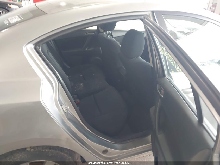 2010 Mazda 3 VIN JM1BL1SF9A1315754 IAAI salvage auction — FRONT END, Parts Only Bos (Minnesota), sold $250 on 2026-07-15 (photo 8)